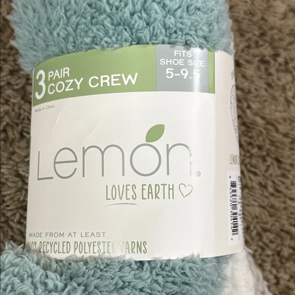 Lemon Soft Knit Crew Socks Trio - Gray, White, Blue Fits Shoe Size 5-9.5 SKU1329